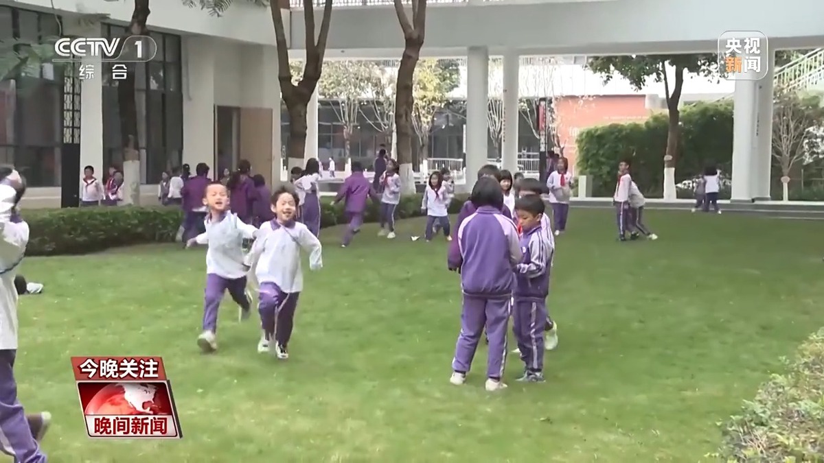 员锻炼体能